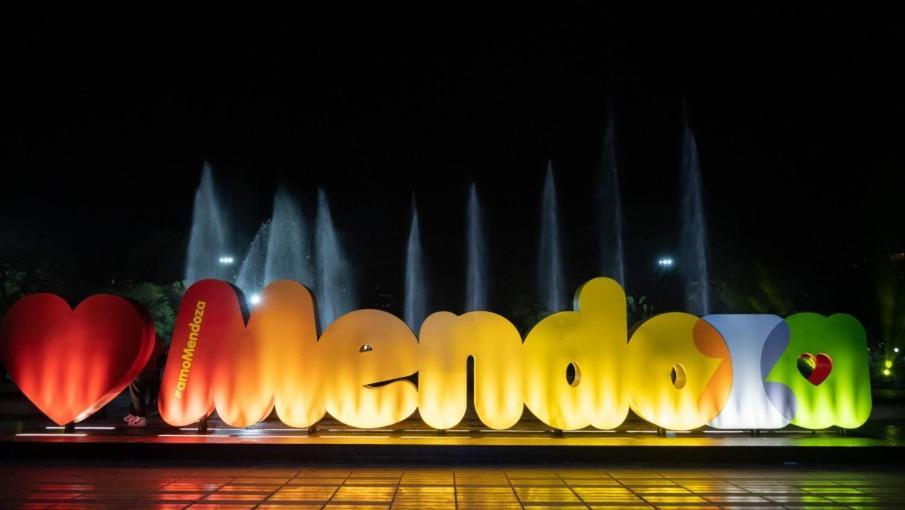 Departamento Altos Plaza Independencia Ubicadisimo!! Lejlighed Mendoza Eksteriør billede